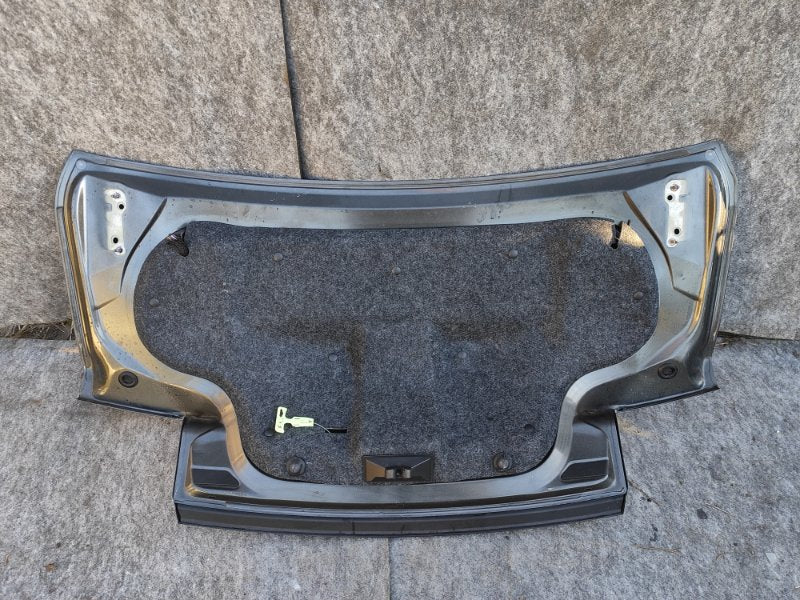 Ford Mustang 15-2017 trunk lid