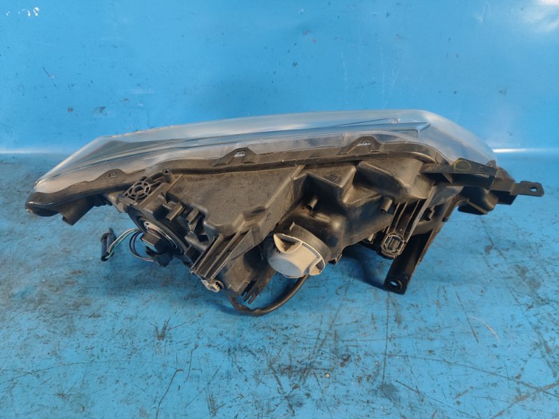 Headlight NISSAN X-TRAIL/ROGUE T32 13-20 2016 Left.