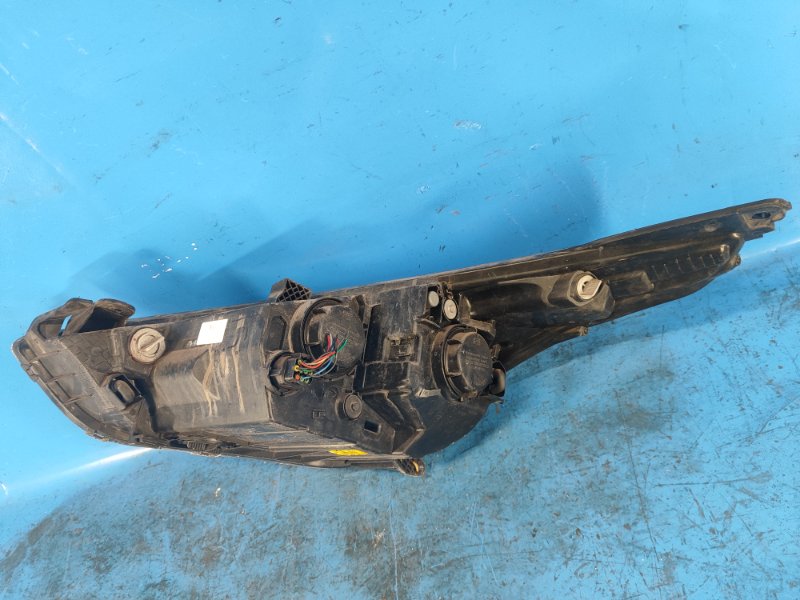 Headlight HYUNDAI VELOSTER 11-18 2012 Right