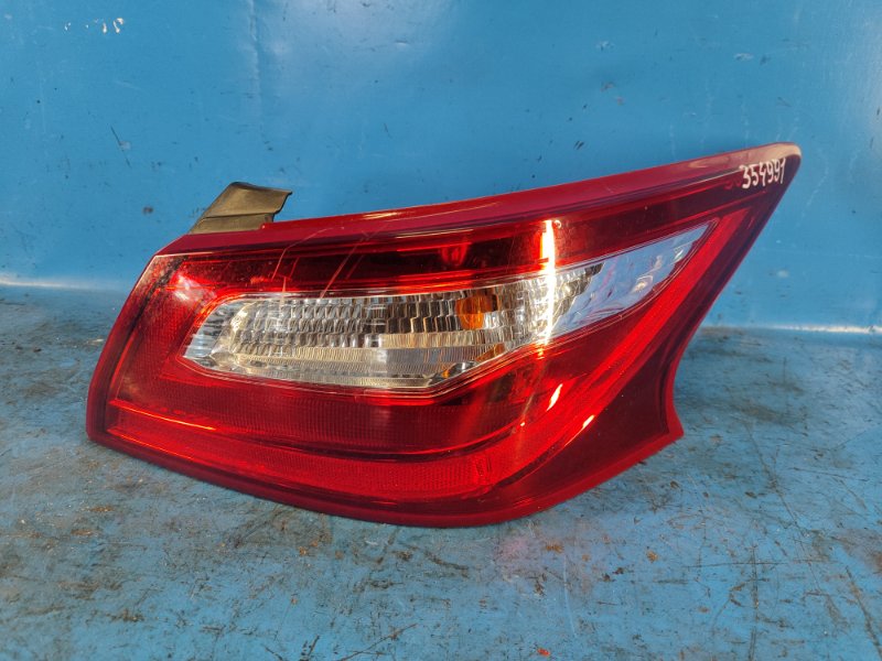 External lamp NISSAN ALTIMA L33 12-18 Right.