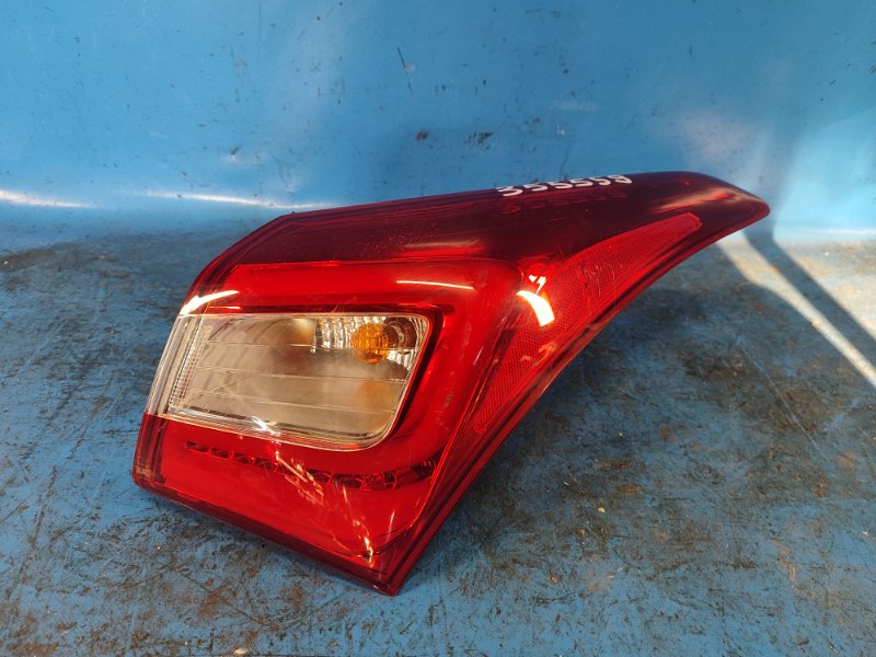 External light HYUNDAI ELANTRA GD 12-17 2014 Right.