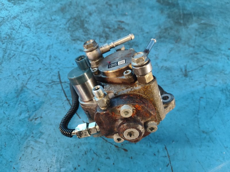 Fuel injection pump (diesel) Mazda CX-5 (KE) 11-17