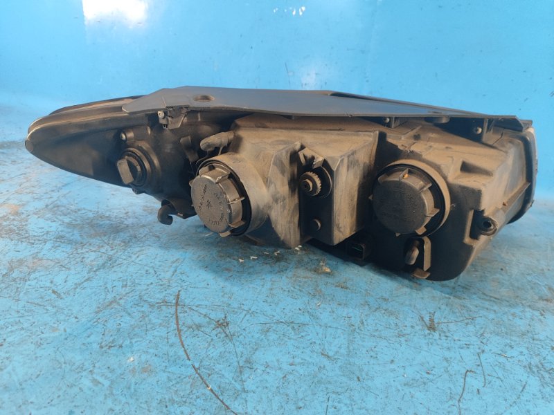 Headlight HYUNDAI SANTA FE (CM) 05-12 Left.