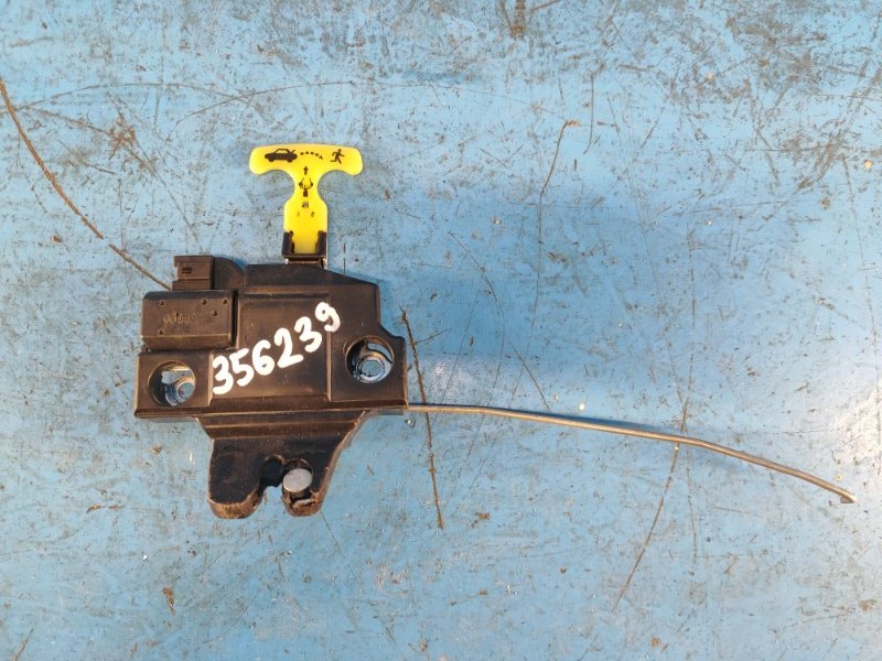 Toyota Camry 40 06-11 trunk lid lock