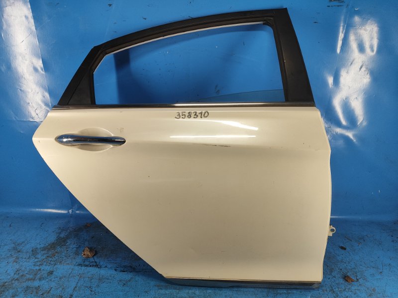 Door HYUNDAI SONATA YF 10-14 2012 Right Rear