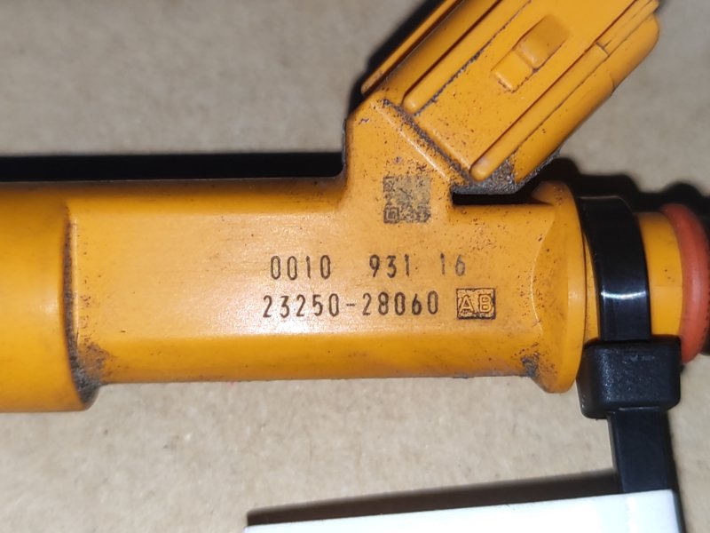 Fuel injector Lexus HS250H (ANF10) 09-12 2009