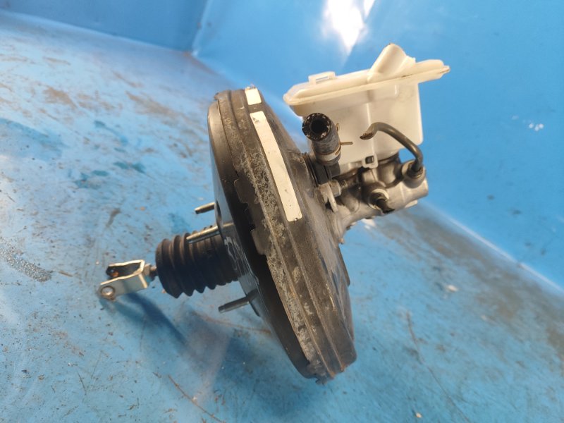Brake booster for Nissan Versa B17 11-19 2015