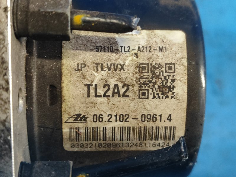 ABS unit Honda Accord CU8 / TSX 08-14 2009