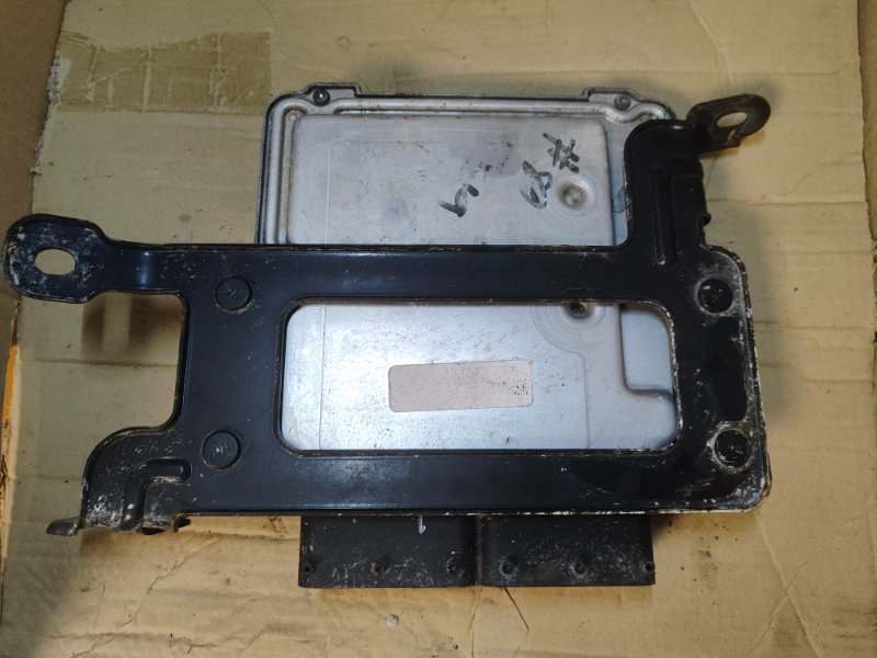 Engine control unit HYUNDAI ACCENT RB 10-