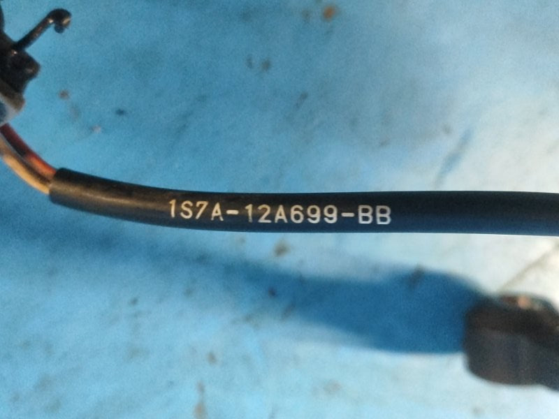 Knock sensor for Ford Focus 10-18 2013