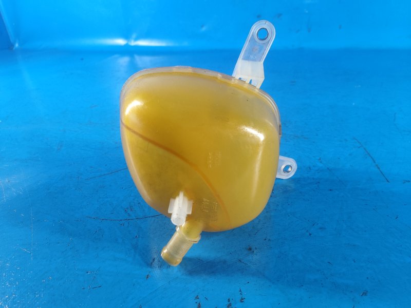 Expansion tank for Nissan X-TRAIL/ROGUE T33 2021