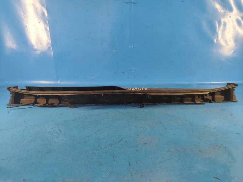 Plastic windshield trim / Frog for Nissan X-TRAIL/ROGUE T33 2021