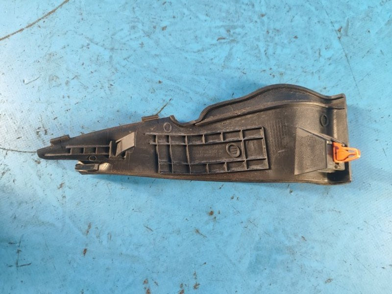 Plastic under the windshield / Frog NISSAN X-TRAIL/ROGUE T33 20- 2021 Right.