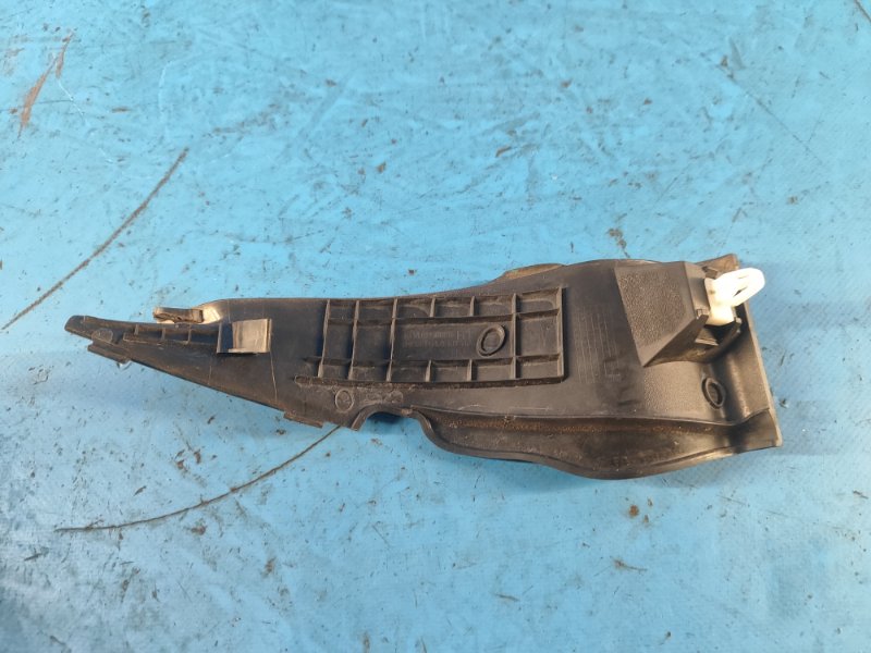 Plastic under the windshield / Frog NISSAN X-TRAIL/ROGUE T33 20- 2021 Left.