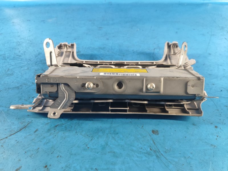 Knee airbag LEXUS HS250H (ANF10) 09-12 2009 Lev.