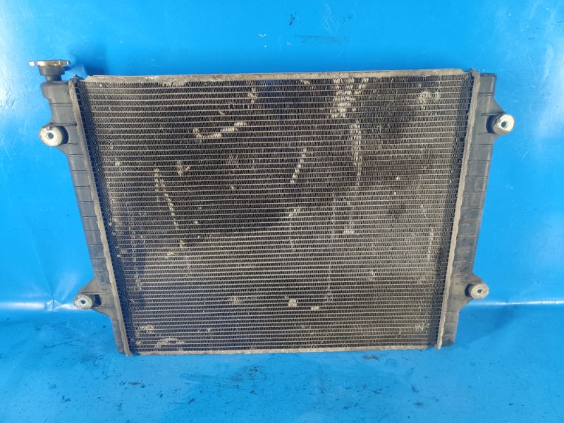 Main radiator for Toyota Tacoma 05-15 2015
