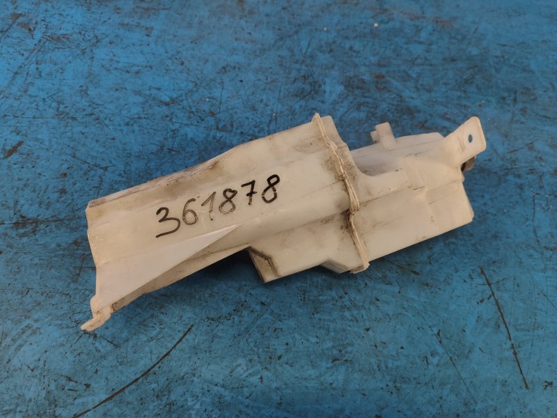 Expansion tank for Nissan Versa B17 11-19 2017