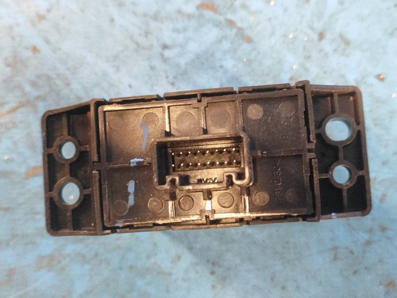 INFINITI QX50 2018-2023 Parking Brake Button
