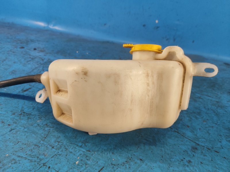 Expansion tank for Dodge Journey 08-20 2016