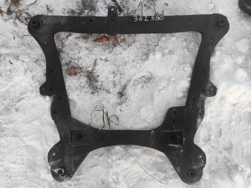 Front suspension beam LEXUS RX300/330/350/400 03-09