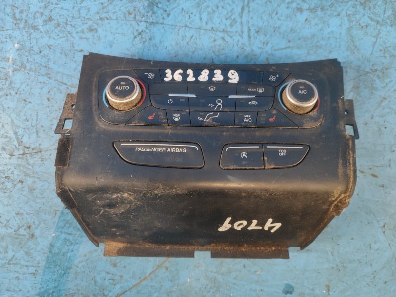 Ford Escape heater control unit 12-19 2018