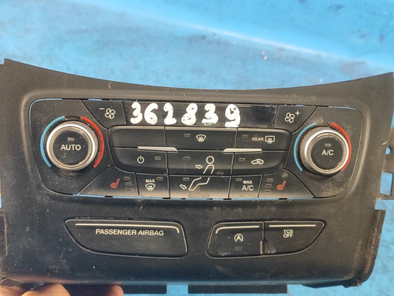 Ford Escape heater control unit 12-19 2018