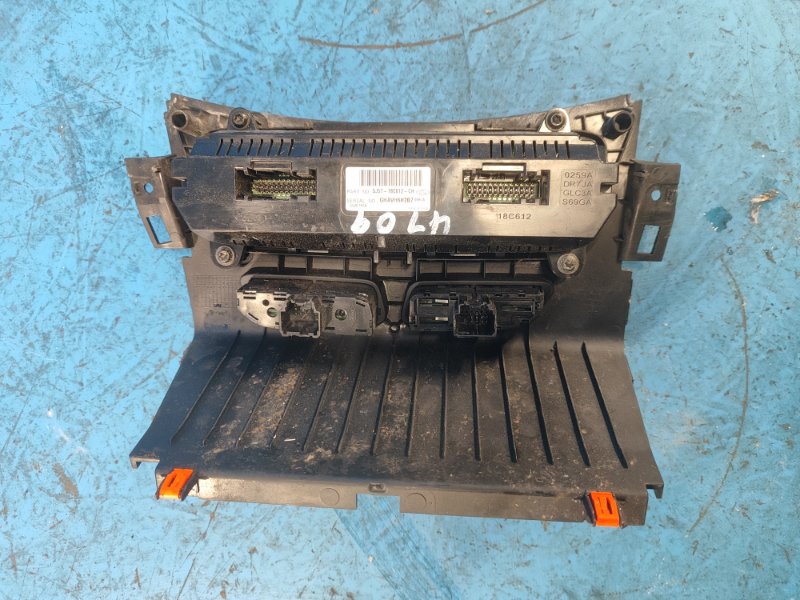 Ford Escape heater control unit 12-19 2018