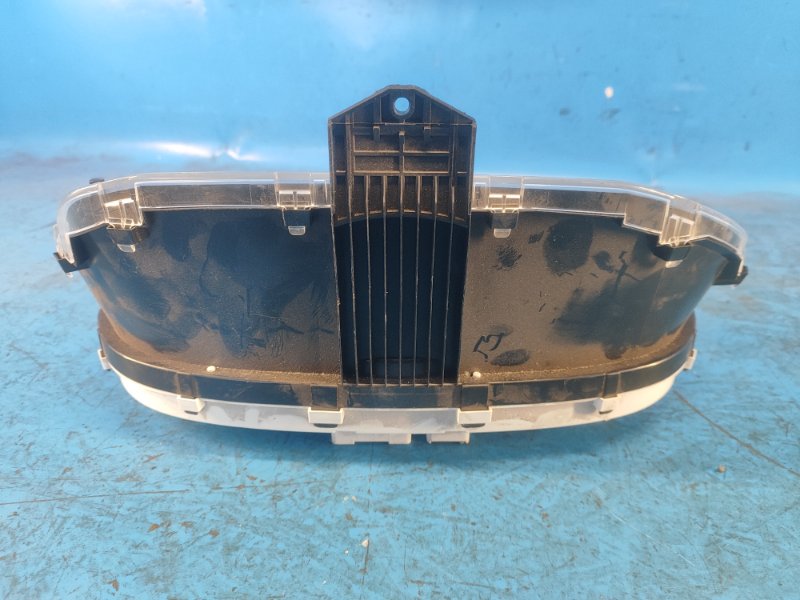 Instrument cluster of the Honda Accord CR 13-18 2014