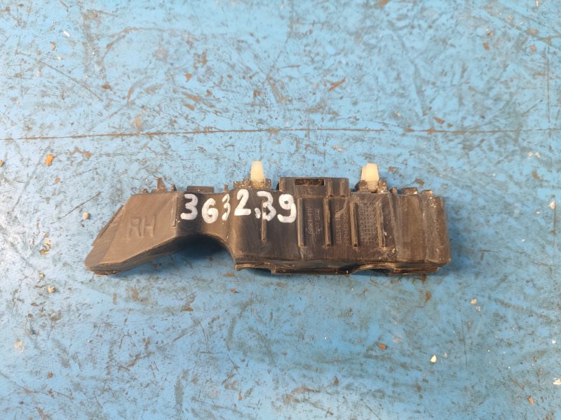 Front bumper bracket HYUNDAI ACCENT RB 10- 2011 Right.