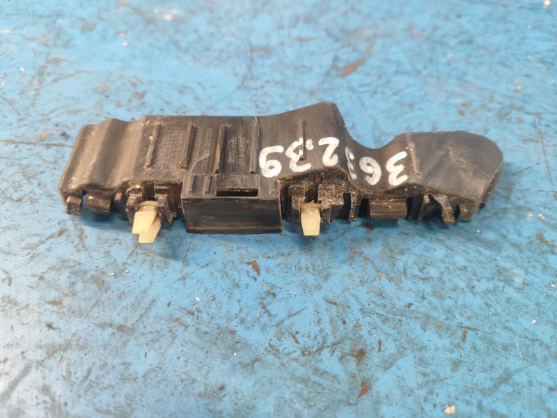 Front bumper bracket HYUNDAI ACCENT RB 10- 2011 Right.