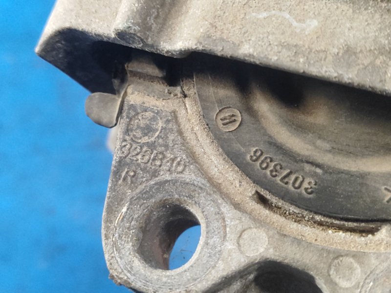 Engine mount FORD FOCUS 10-18 Right.