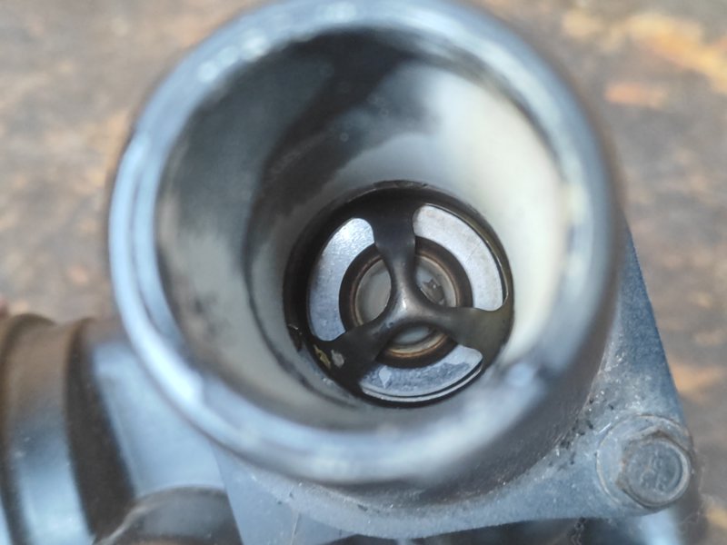 Thermostat housing DODGE JOURNEY 08-20 2016