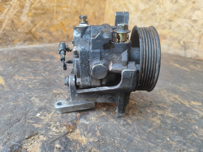 Power steering pump SUBARU TRIBECA B9 05-07