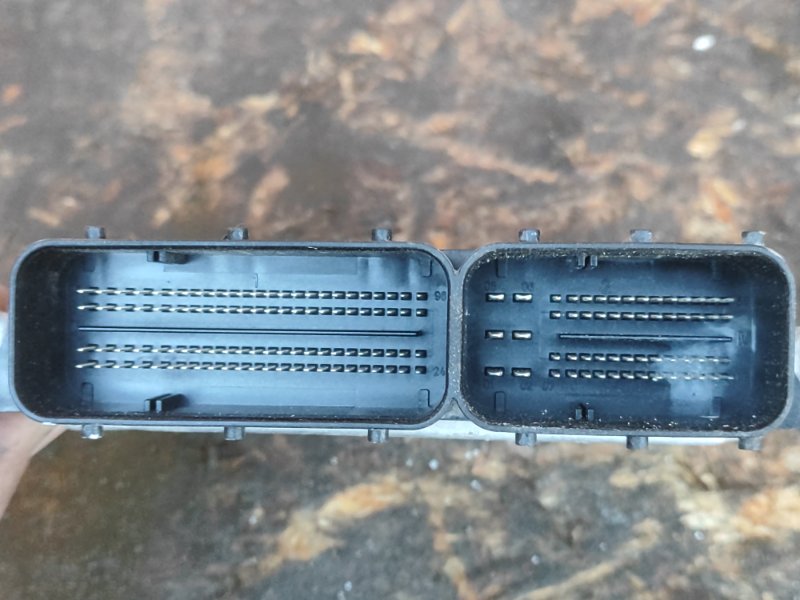 Ford Focus 10-18 Engine Control Unit