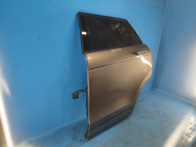 Door LAND ROVER EVOQUE 19- Left. Rear.