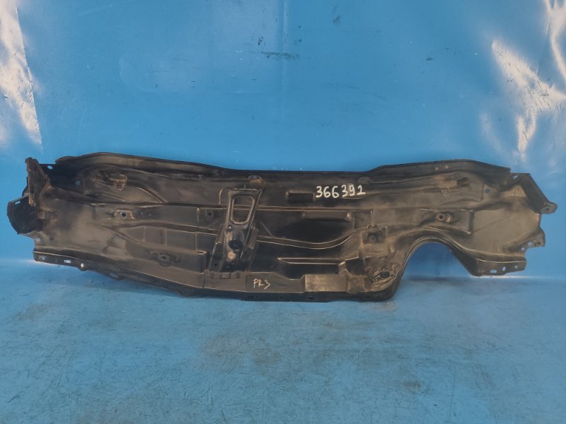 Toyota Prius Windscreen Wiper Pan - 30 09-17