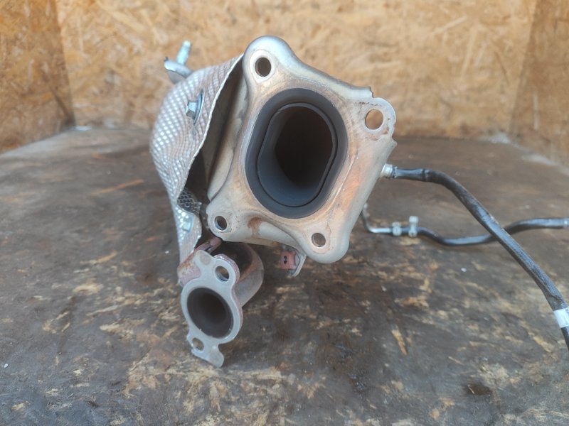 Catalyst LEXUS LBX 23-