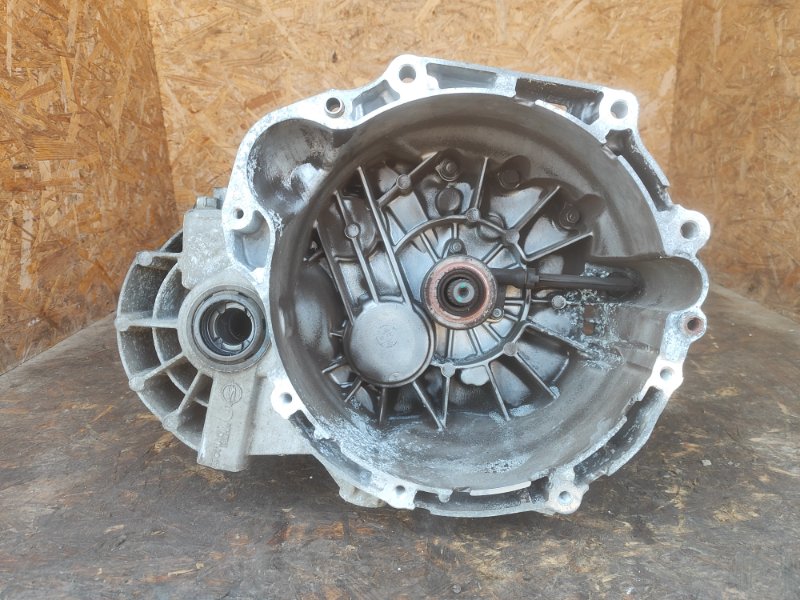 Manual transmission SSANGYONG TIVOLI 15-19