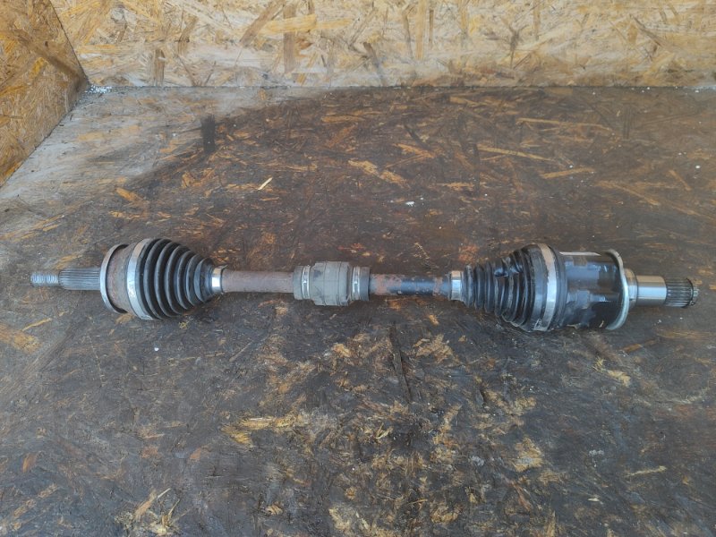 Front-wheel drive LEXUS LBX 23- Left.