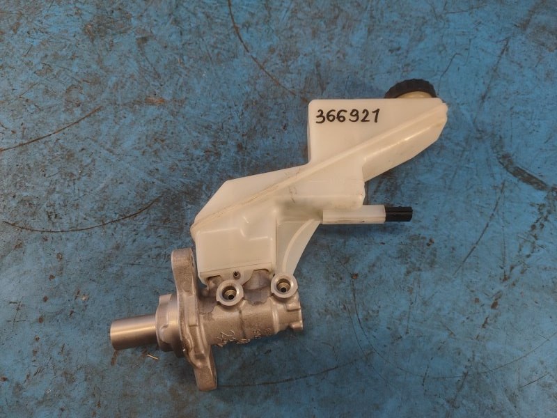 Brake master cylinder NISSAN X-TRAIL/ROGUE T33 2021
