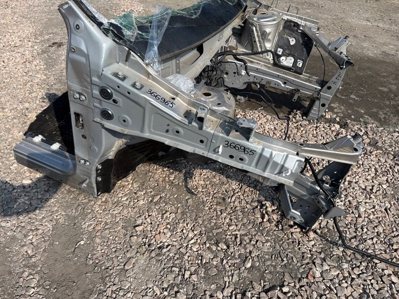 Front quarter body NISSAN X-TRAIL/ROGUE T33 20- 2021 Right.