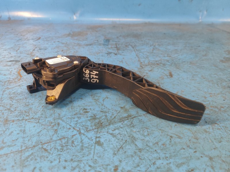 Gas pedal NISSAN X-TRAIL/ROGUE T33 2021