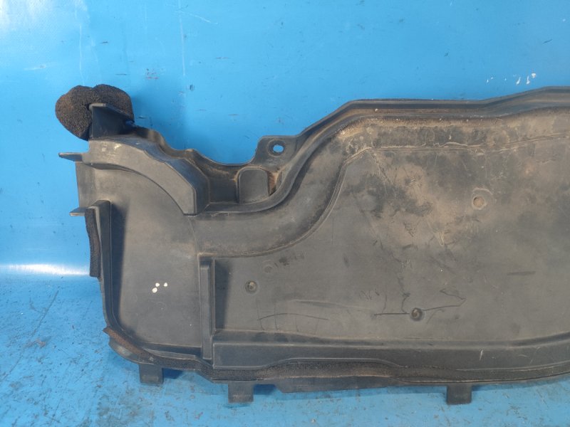 Ford Escape 12-19 wiper mechanism pan
