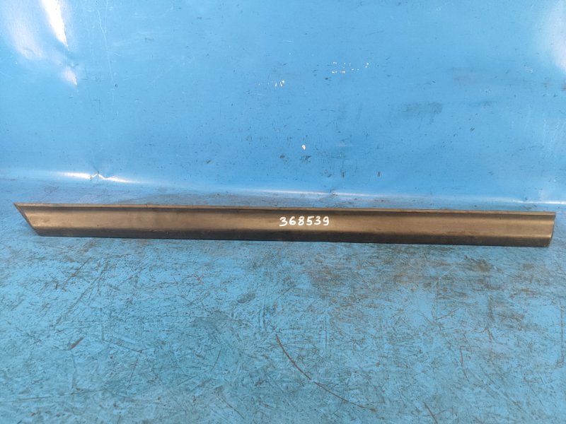 Door trim NISSAN PATHFINDER R52 12-21 Left. Front.